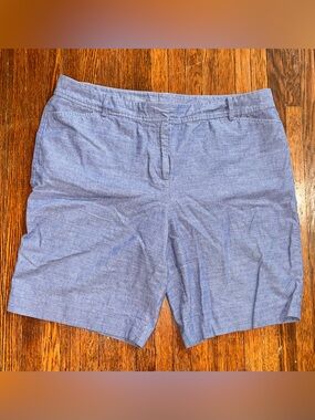 Women’s 16 Talbots 100% Cotton Blue Shorts